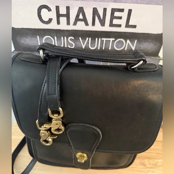 COACH Vintage Station Bag Black Glove Tanned Leather. - Picture 2 of 14